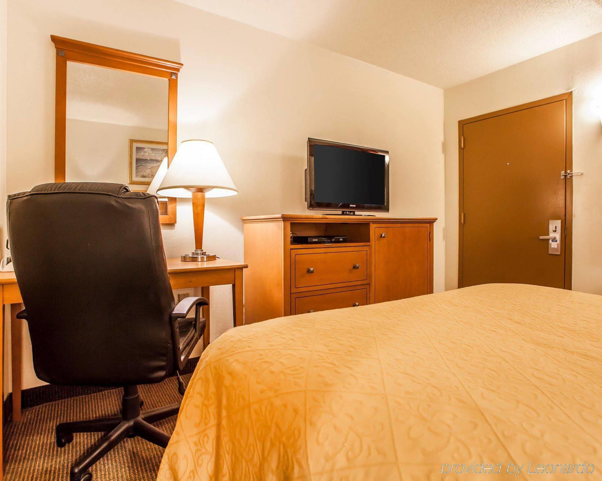 Rodeway Inn Point Pleasant Beach Екстериор снимка