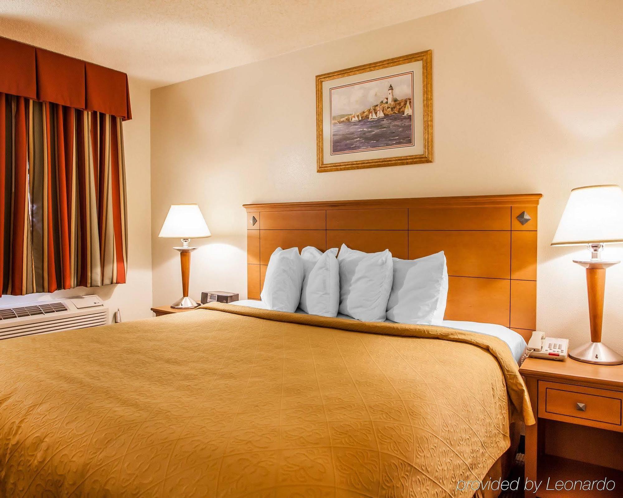 Rodeway Inn Point Pleasant Beach Екстериор снимка