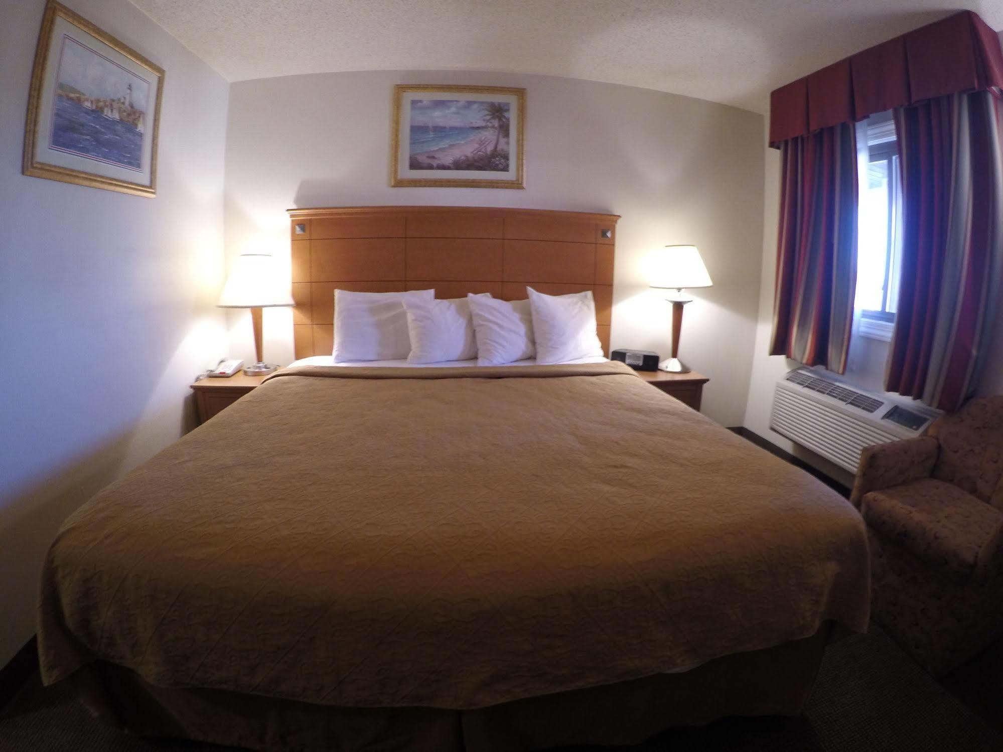 Rodeway Inn Point Pleasant Beach Екстериор снимка