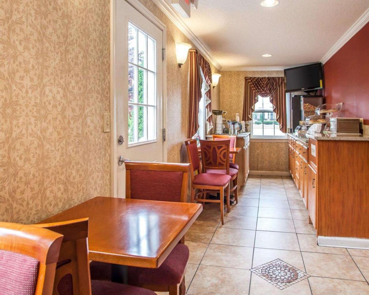 Rodeway Inn Point Pleasant Beach Екстериор снимка